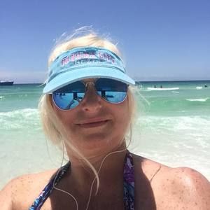 Meet your Posher, Sandra